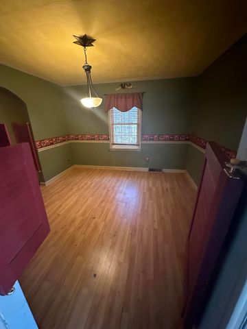 181 Oakdale DR, Boones Mill, VA 24065