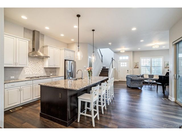 9962 E 60th Ave, Denver, CO 80238