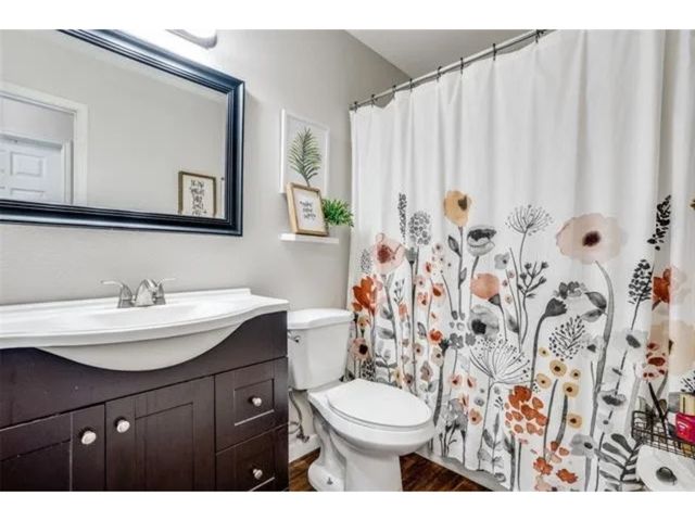 4310 Elgin Court, Grand Prairie, TX 75052