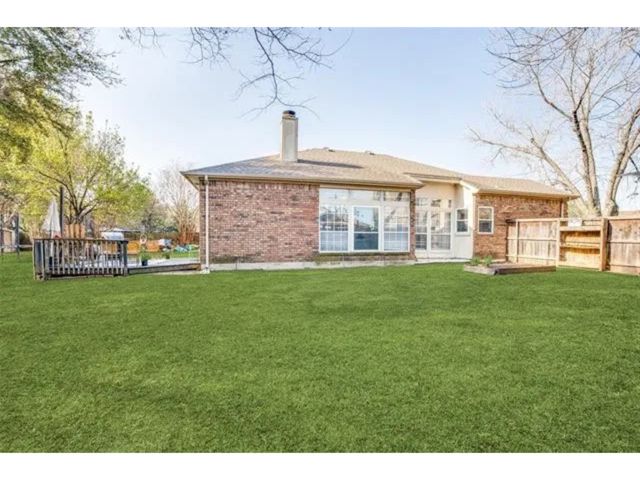 4310 Elgin Court, Grand Prairie, TX 75052