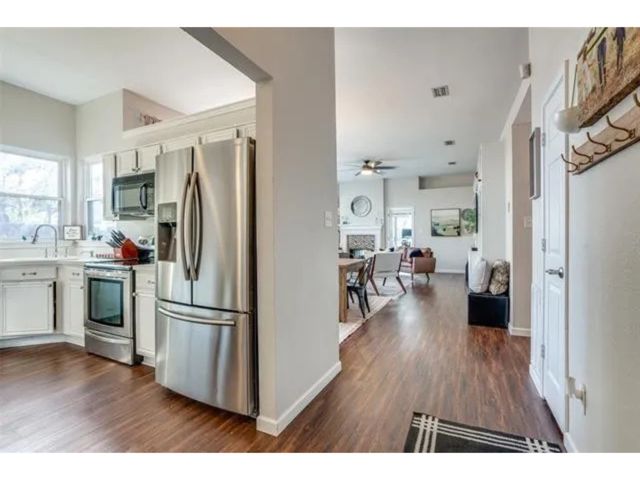 4310 Elgin Court, Grand Prairie, TX 75052