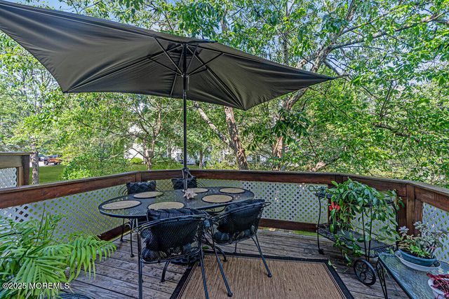 105 Geranium Court, Toms River, NJ 08753