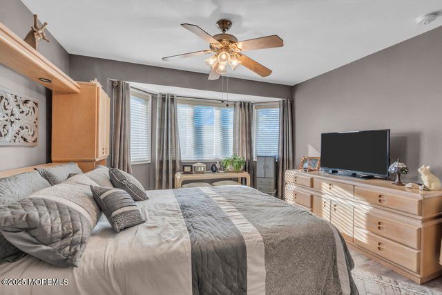 105 Geranium Court, Toms River, NJ 08753