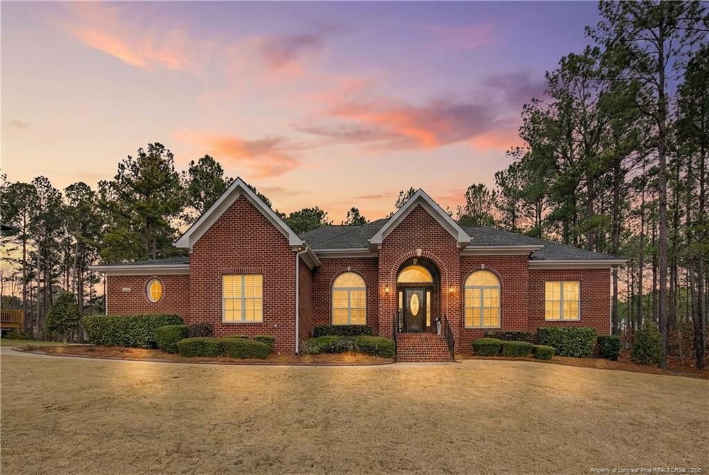 115 Micahs N Way, Spring Lake, NC 28390