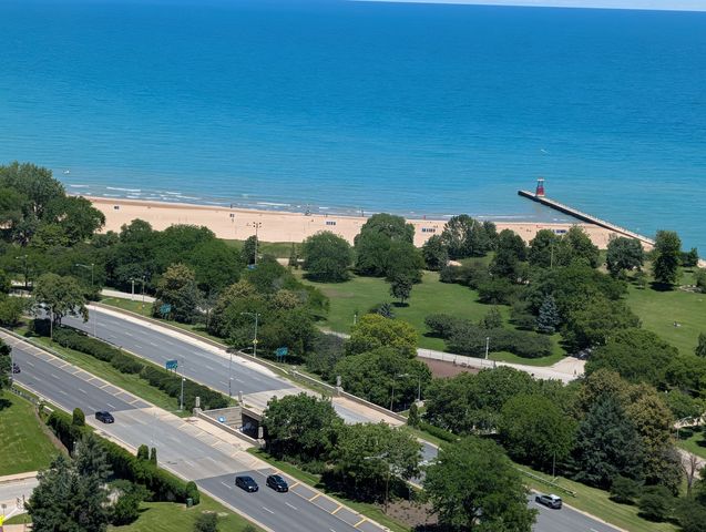 5455 N Sheridan Road 3103, Chicago, IL 60640