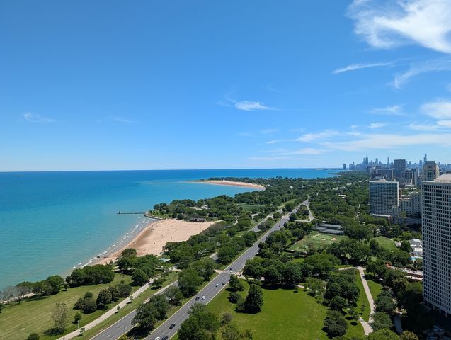 5455 N Sheridan Road 3103, Chicago, IL 60640