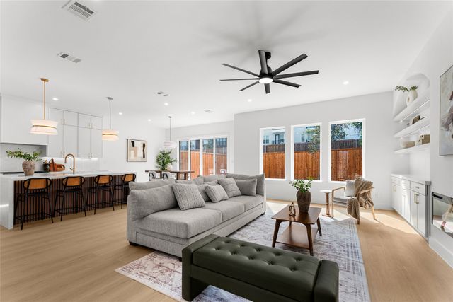 6911 Mohawk Drive, Dallas, TX 75235