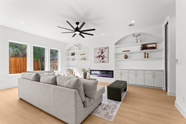 6911 Mohawk Drive, Dallas, TX 75235