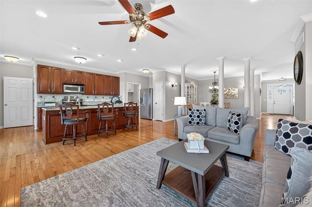 253 Meadows Of Wildwood Boulevard, Wildwood, MO 63040