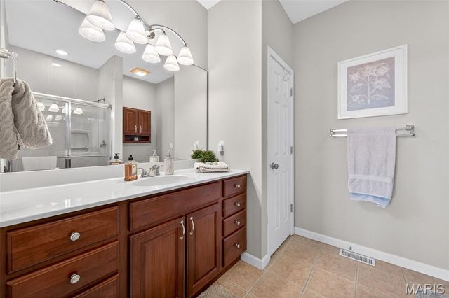 253 Meadows Of Wildwood Boulevard, Wildwood, MO 63040