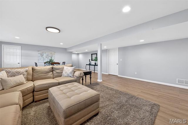 253 Meadows Of Wildwood Boulevard, Wildwood, MO 63040