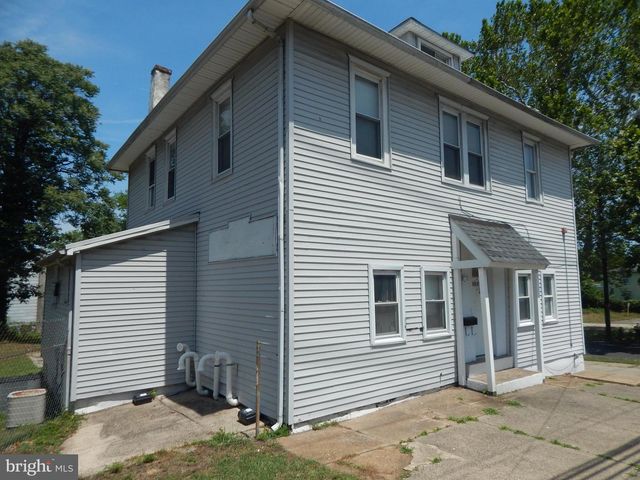 7425 RIVER RD, Pennsauken, NJ 08110