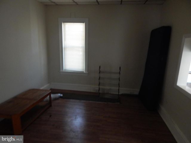 7425 RIVER RD, Pennsauken, NJ 08110