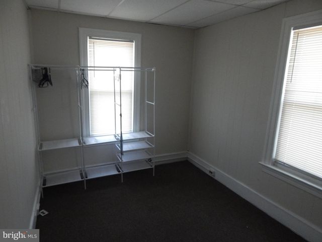 7425 RIVER RD, Pennsauken, NJ 08110