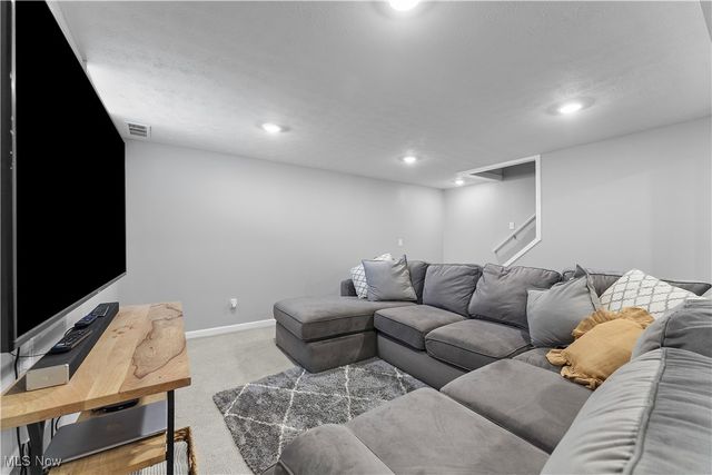 799 Savannah Trail, Medina, OH 44256