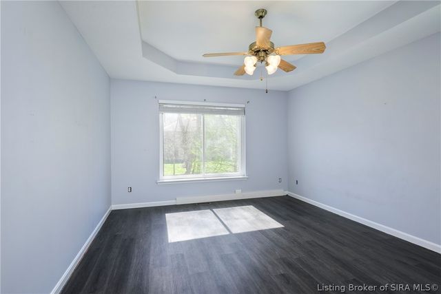 4247 Sunrise Drive, Sellersburg, IN 47172