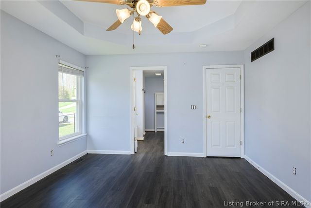 4247 Sunrise Drive, Sellersburg, IN 47172