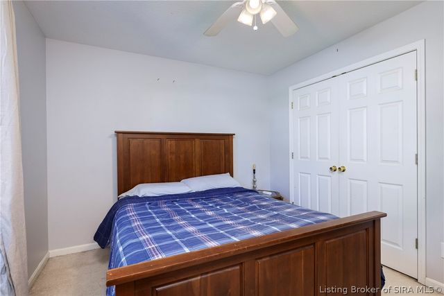 4247 Sunrise Drive, Sellersburg, IN 47172