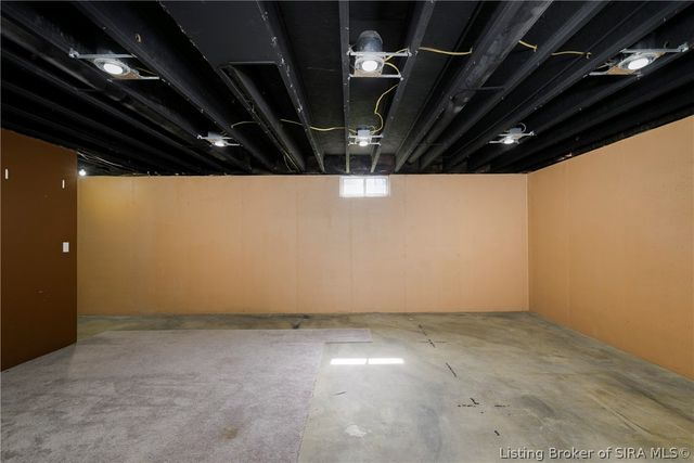 4247 Sunrise Drive, Sellersburg, IN 47172