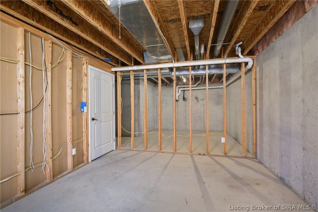 4247 Sunrise Drive, Sellersburg, IN 47172