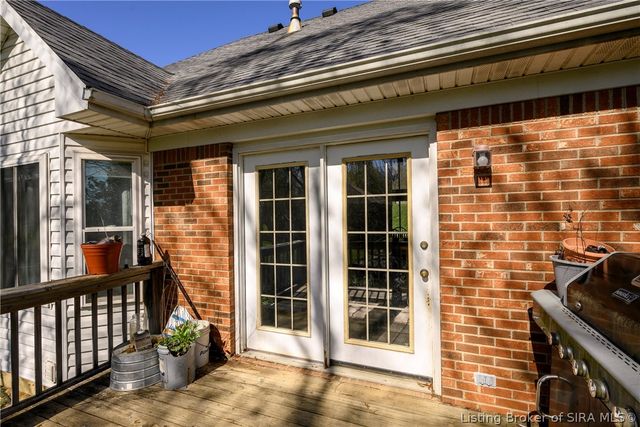 4247 Sunrise Drive, Sellersburg, IN 47172