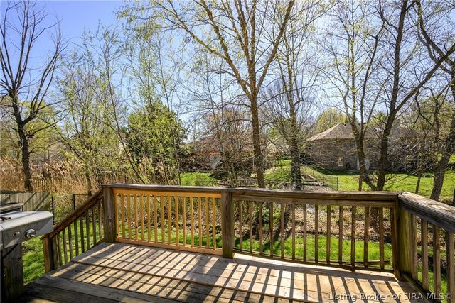 4247 Sunrise Drive, Sellersburg, IN 47172