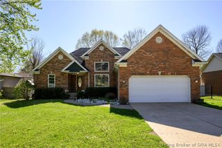 4247 Sunrise Drive, Sellersburg, IN 47172