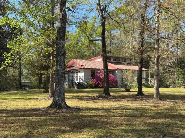 41 Joyce Street, Shepherd, TX 77371