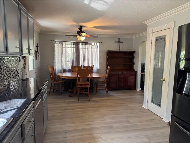 41 Joyce Street, Shepherd, TX 77371