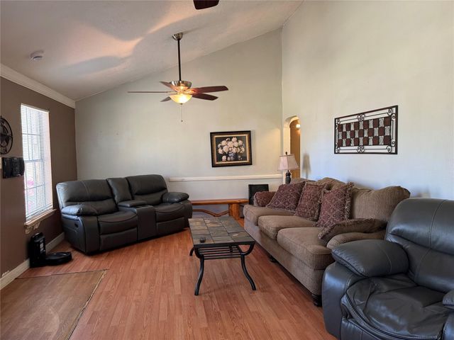 41 Joyce Street, Shepherd, TX 77371