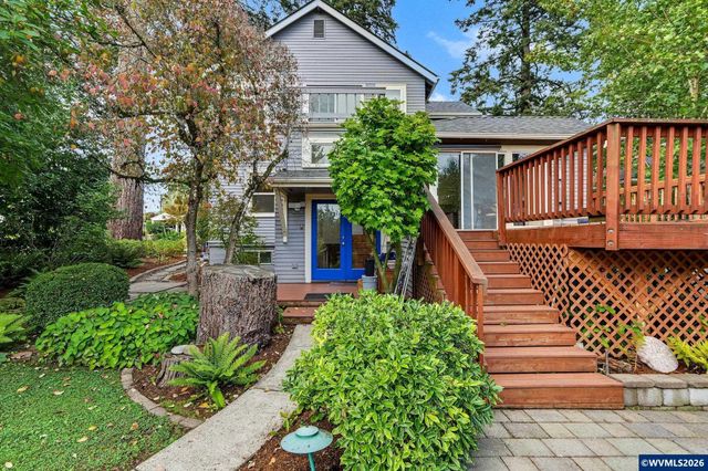 1760 John St S, Salem, OR 97302
