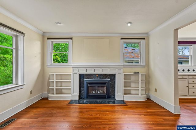 1760 John St S, Salem, OR 97302