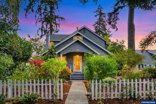 1760 John St S, Salem, OR 97302