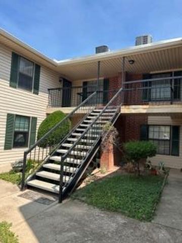 4400 Hemingway Drive 207, Oklahoma City, OK 73118