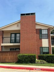4400 Hemingway Drive 207, Oklahoma City, OK 73118