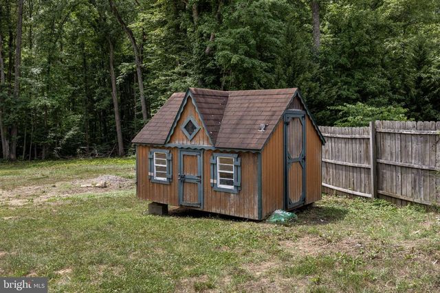 10329 GORDON RD, Spotsylvania, VA 22553