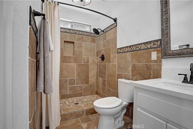 22196 Hoofbeat Way, Canyon Lake, CA 92587