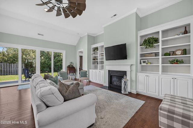 4432 Huntsman Court, Castle Hayne, NC 28429