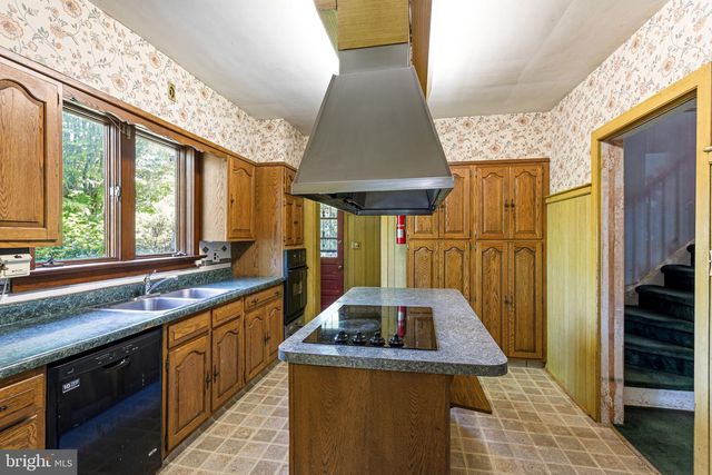 419 VIRGINIA AVE, Collingswood, NJ 08107