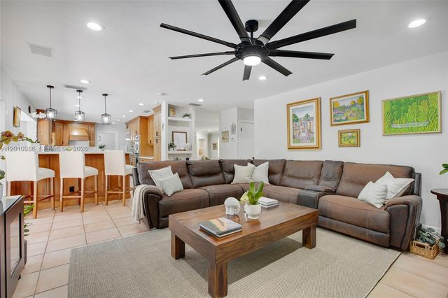 7175 SW 117th Ter, Pinecrest, FL 33156