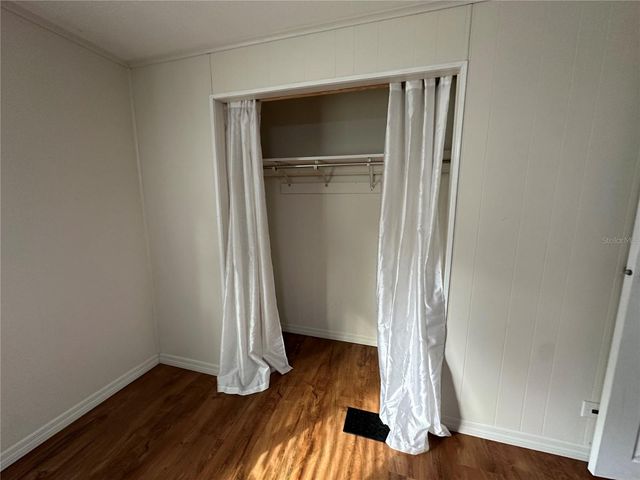 24007 RIVER ROAD, Astor, FL 32102