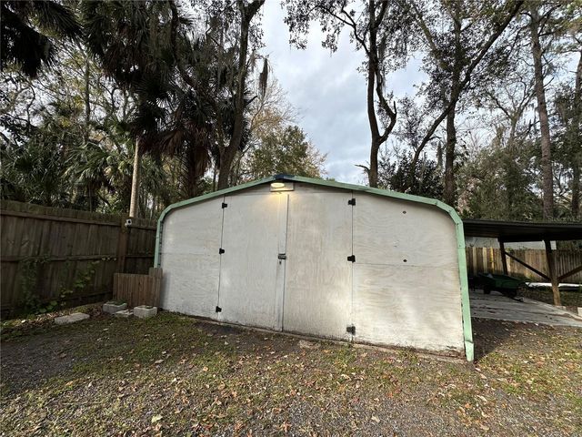 24007 RIVER ROAD, Astor, FL 32102