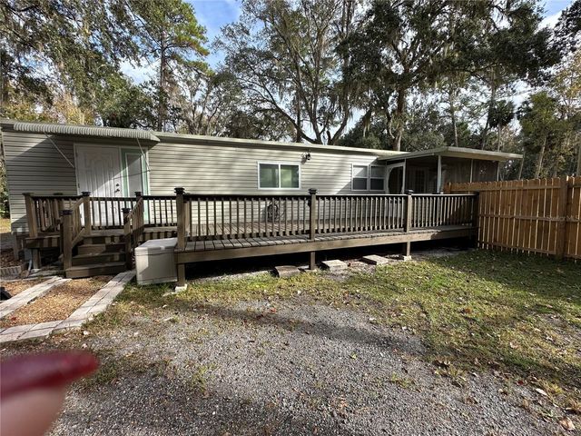 24007 RIVER ROAD, Astor, FL 32102