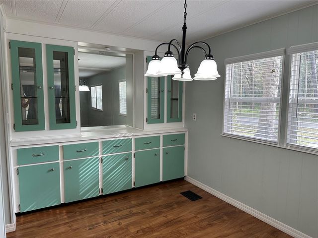 24007 RIVER ROAD, Astor, FL 32102