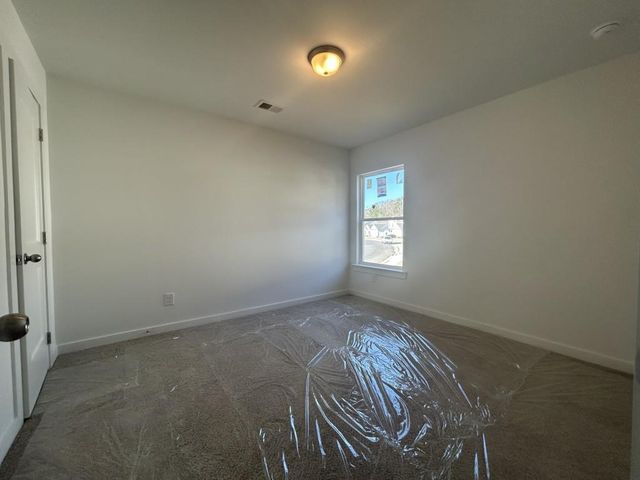 127 Annie Lane, Statham, GA 30666