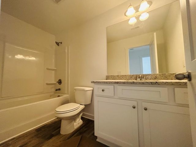 127 Annie Lane, Statham, GA 30666