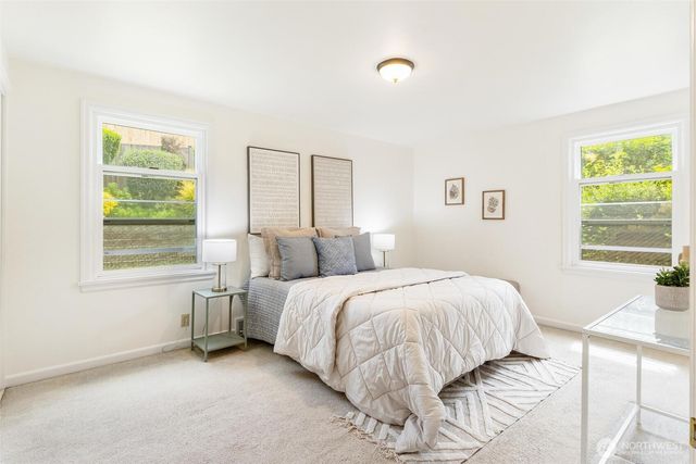 9630 26th Avenue NW, Seattle, WA 98117