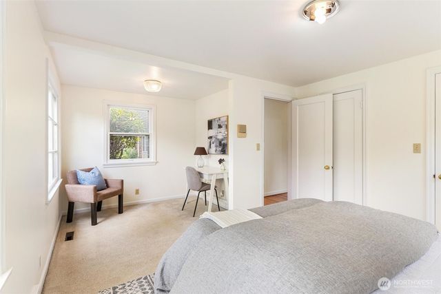 9630 26th Avenue NW, Seattle, WA 98117