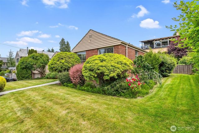 9630 26th Avenue NW, Seattle, WA 98117