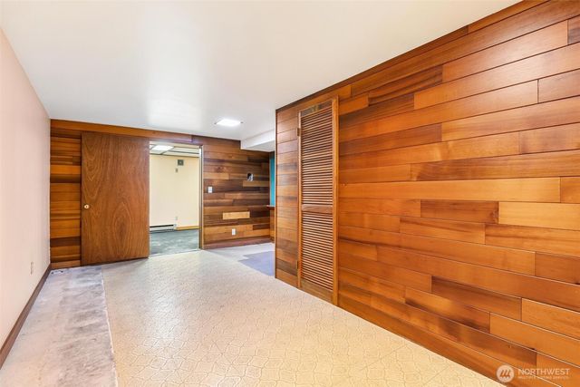 9630 26th Avenue NW, Seattle, WA 98117